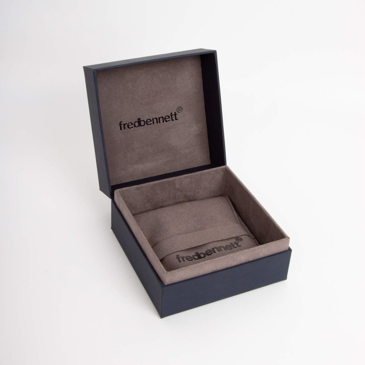 Fred Bennett Heavyweight Diamond Cut Curb Chain Bracelet - Eagle and Pearl Jewelers